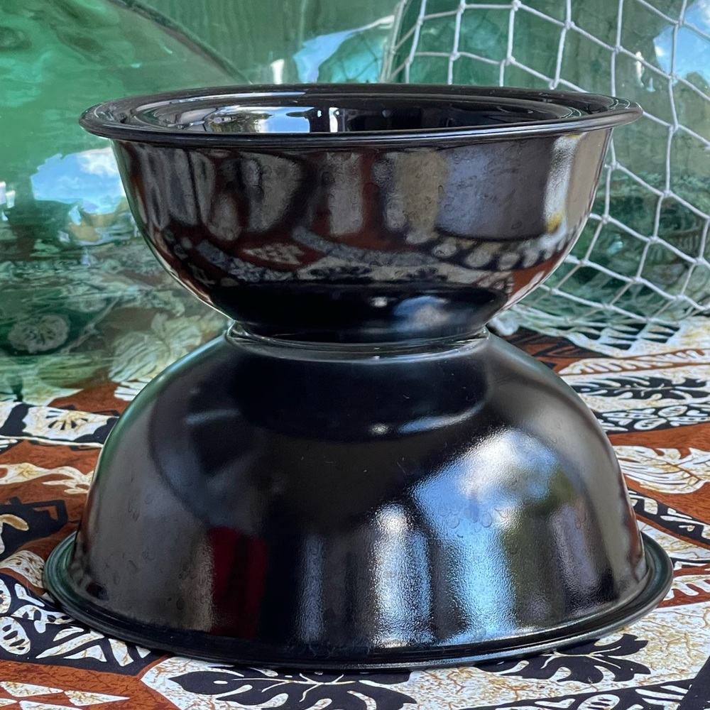 Vintage Pyrex Mixing Bowls Set of 3